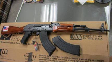 В американской оружейной компании заявили, что готовы начать производство АК-47 в США
