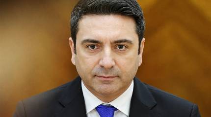 Спикер парламента Армении отказался извиниться за слова о Белоруссии