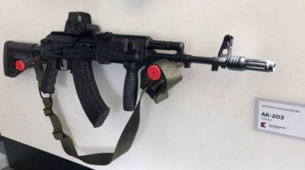 Индия готова к началу лицензионного производства российских автоматов АК-203