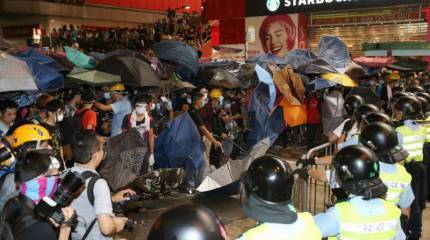 Гонконгский "майдан" набирает обороты