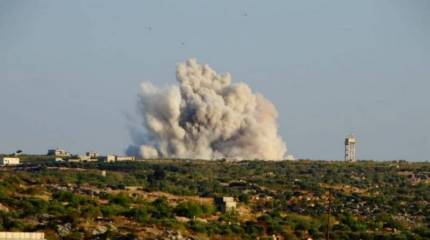 В Сети появилось видео удара российских ВКС по базе боевиков в Идлибе