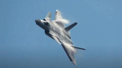 Почему маневренность не главное для истребителя нового поколения - объяснил конструктор китайского J-20