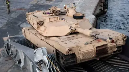 Австралийские танки никак не доедут до Украины
