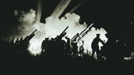 История в фотографиях. Достреляться до небес