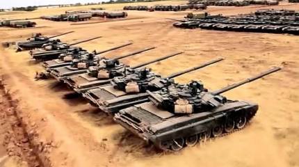 Направляют ракеты по ложному следу: российские танки защитили так называемыми «коксовыми печами»