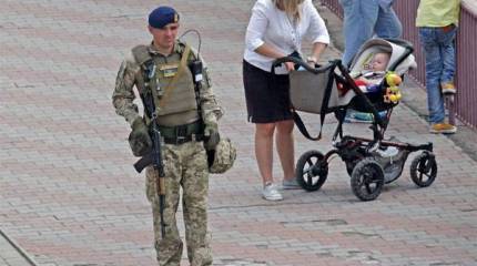 На Украине запутались в беретах. Как отличать "морпеха-связиста" от "морпеха-спецназовца"