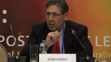 Джон Хербст: Цель санкций  - лишить Россию сильной армии и флота