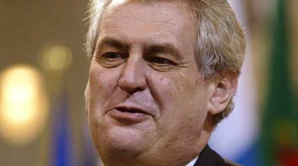 Украинские радикалы призвали чехов свергнуть президента Милоша Земана за его позицию