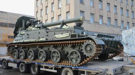 Войска получили заключительную в этом году партию САУ «Мста-С» и самоходных миномётов «Тюльпан»