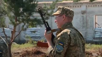 Командование ВСУ вывело кадровые части из Северска, оставив в городе резервистов теробороны