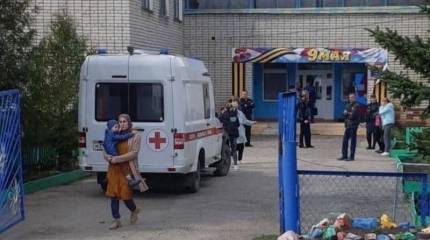 В Ульяновской области неизвестный проник на территорию детского сада, где совершил убийство двоих детей и воспитателя