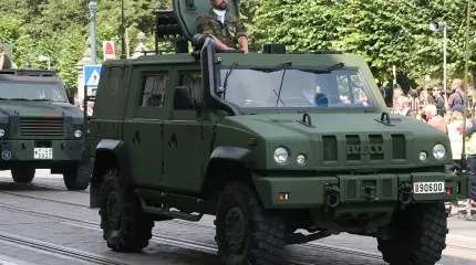 Бельгийская армия передала ВСУ броневики Iveco с треснувшими корпусами