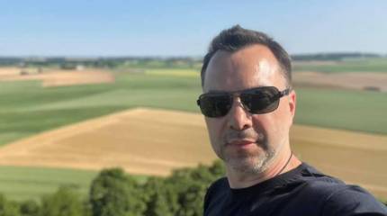 На экс-советника Офиса президента Украины написали заявление в СБУ за слова про «расчеловечивание» россиян