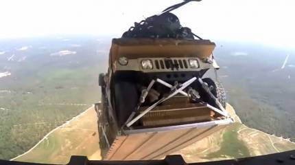 Слабое место воздушно-десантных войск США: проблемы с десантированием техники