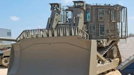 Арабское СМИ: Израильские военные убили двух пытавшихся сдаться палестинцев и закопали их тела бульдозером