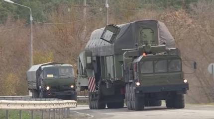 Минобороны опубликовало кадры загрузки МБР "Ярс" в шахтную установку