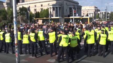 В Польше возмутились тем, что страна может оказаться крупным донором фонда ЕС по борьбе с пандемией