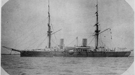 «Имперьюз» и «Нахимов»