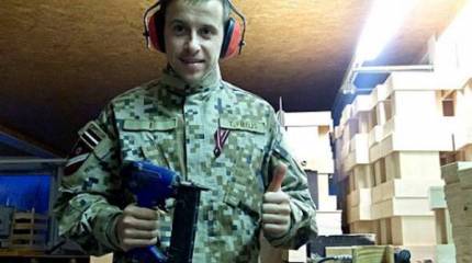 11 ноября Латвия облачилась в военную форму