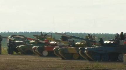 В Алабино начались заезды в рамках конкурса «Танковый биатлон-2020»