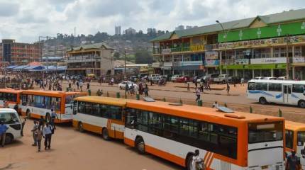 Британская пресса: Лондон будет платить беженцам за добровольный переезд в Руанду