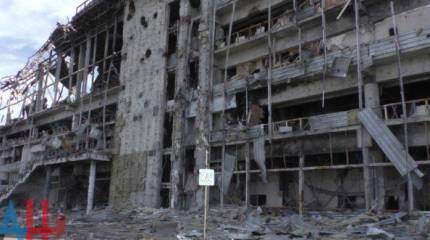 ДАН: киевские силовики ночью подвергли артобстрелу аэропорт «Донецк» и район западнее Горловки