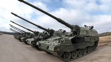 «Это шестой вид артиллерии НАТО»: Резников заявил о получении Киевом немецких САУ PzH 2000