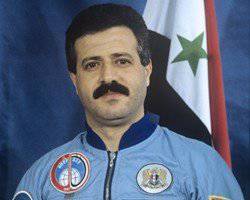 От Б.Асада сбежал Герой Советского Союза