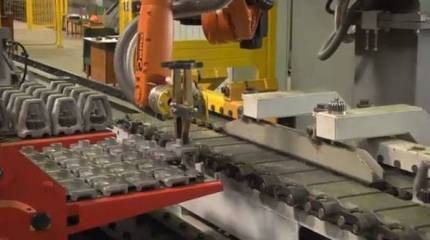 В России перешли на круглосуточный режим производства гусениц для танка Т-14 "Армата"