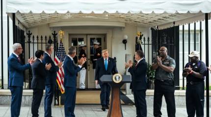 Трамп: скоро я объявлю Ормузский пролив территорией США