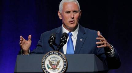 Пенс: США будет и дальше патрулировать Южно-Китайское море