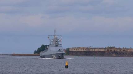 "Это было напряжённое время" - ВМС Британии о сопровождении "Василия Быкова"