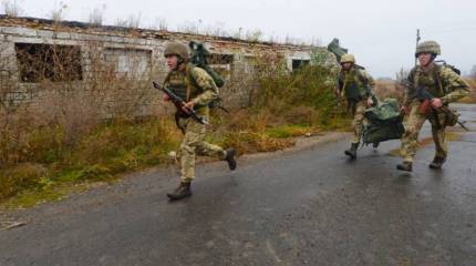 Украинские военные обвинили НМ ЛДНР в применении беспилотников, сбросивших ВОГ-17