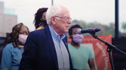 Сенатор США Сандерс: Трамп не имел права развязывать войну в Иране