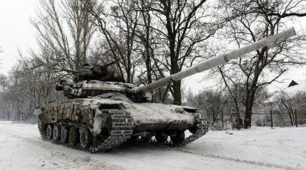 Рада подготовила решение о военном положении на Украине, но вводить его не торопится