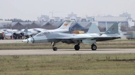 Т-50 продолжают испытания