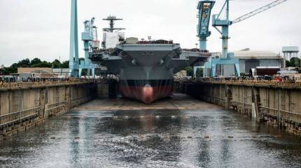 Спущен на воду авианосец USS Gerald R. Ford (CVN-78)