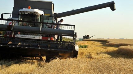 В США иначе посмотрели на спутниковые снимки: комбайны вместо ракетных установок