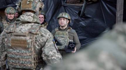 Американские военные эксперты: Отъезд Зеленского в Мюнхен оставляет ВСУ без верховного главнокомандующего в сложный момент