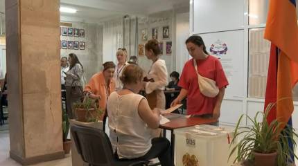 Данные экзитполов по итогам выборов в Армении оказались противоречивыми