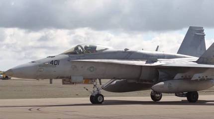 В США для Индии продемонстрировали возможность истребителя F/A-18 Super Hornet взлетать с трамплина