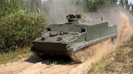 Перспективный гусеничный бронетранспортер БТ-3Ф