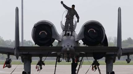 СМИ: американские ВВС тянут на дно всю армию