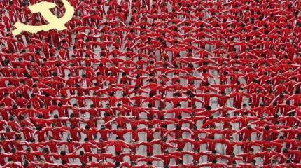 Китай: позади, впереди или побоку?