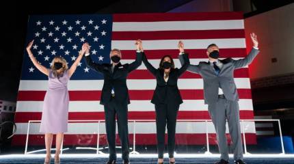 «Нога в ногу»: первые данные об итогах выборов в США