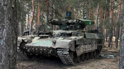 «Уралвагонзавод» анонсировал показ новой версии боевой машины поддержки танков на базе списанных Т-72