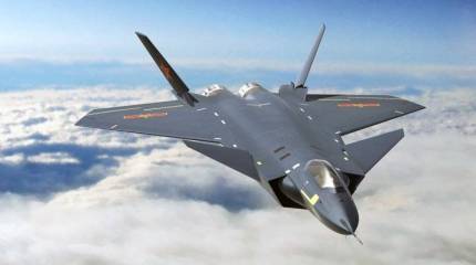Китай создал три линии для массового производства истребителей J-20
