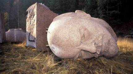 Порошенко рассказал, как защищает национальные интересы Украины