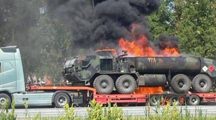 Под Ригой сгорел военный бензовоз одной из стран НАТО, следовавший транзитом через территорию Латвии