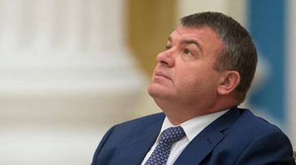 Сердюков неподсуден